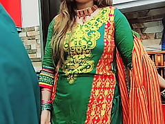Desi red-hot happens to beg for cash, but gets fucked instead, all recorded in Urdu.