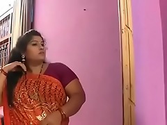 Seductive bhabhi lured a naive mom for a wild, passionate encounter, captured in a steamy video.