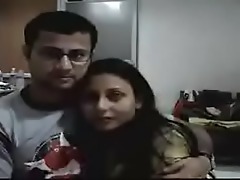 Indian couple gets kinky with lingerie in amateur video